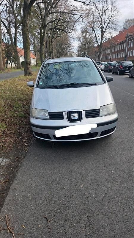 Gebraucht Seat Alhambra 116 PS (85 kW) 2001 Silber Van / Kleinbus