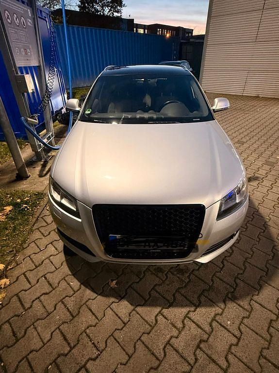 Grau Gebraucht 2008 Audi A3 Comfort Limousine | 9.000 € (Teuer) - Bild 1/4