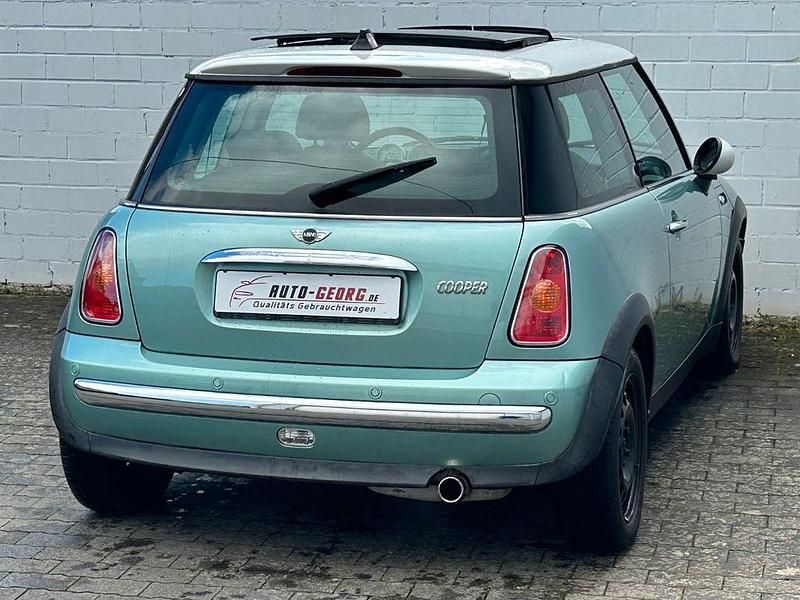 Second-hand Mini Cooper 116 CP (85 kW) 2002 Verde Hatchback