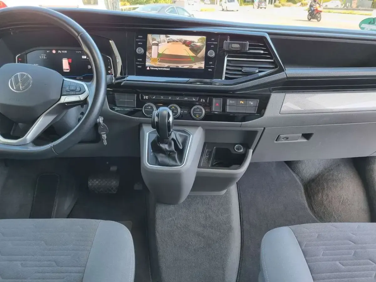 Gebraucht VW California Coast 150 PS (110 kW) 2022 Candyweiß Van
