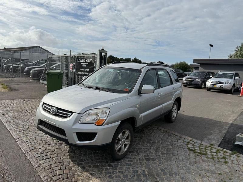 Silber Gebraucht 2010 Kia Sportage LX SUV | 3.500 € (Superpreis) - Bild 1/4