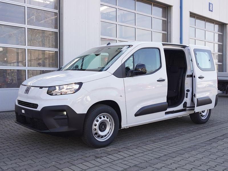 Neu Fiat Doblò 102 PS (75 kW) 2025 Weiß Van / Kleinbus