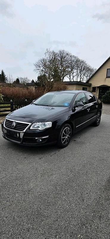Gebraucht VW Passat 116 PS (85 kW) 2006 Schwarz Limousine