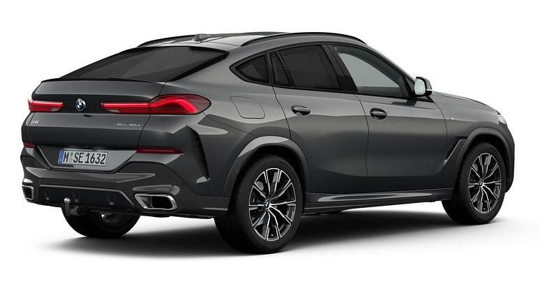 Grau Gebraucht 2025 BMW X6 Comfort Edition SUV | 93.296 € (Guter Preis) - Bild 1/1