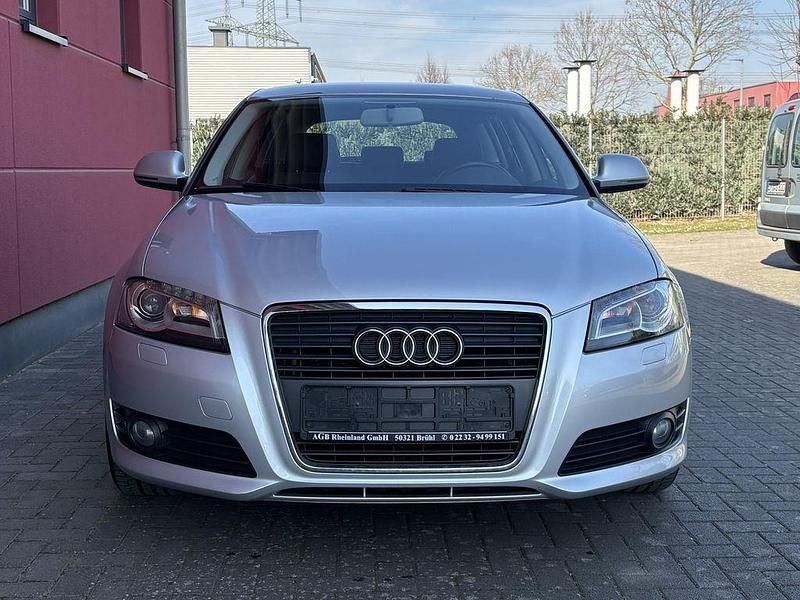 Gebraucht Audi A3 Ambition 160 PS (117 kW) 2009 Eissilber** Kleinwagen
