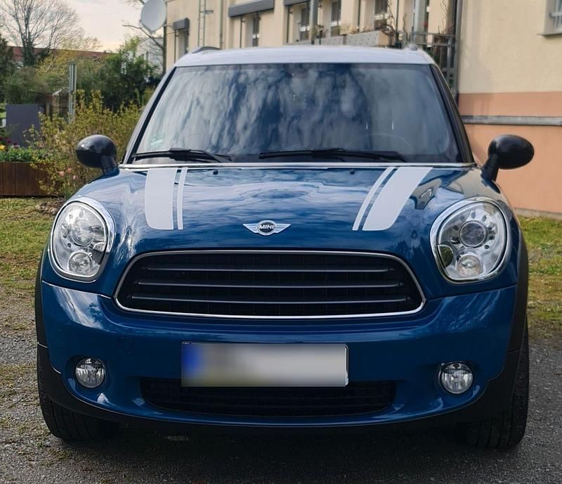 Second-hand Mini Cooper 122 CP (89 kW) 2011 Albastru Hatchback