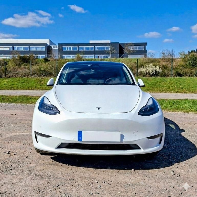 Gebraucht Tesla Model Y Long Range AWD 274 kW (373 PS) 2022 Weiß SUV