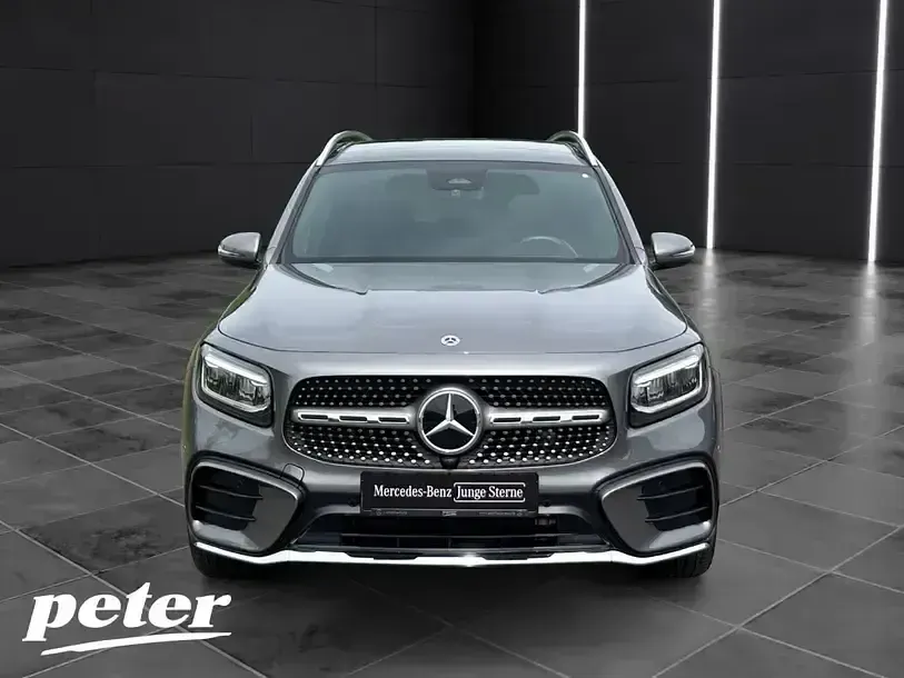 Gebraucht Mercedes GLB200 Premium 150 PS (110 kW) 2025 Metalliclack mountaingrau SUV