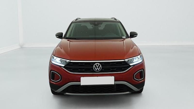 Gebraucht VW T-Roc 150 PS (110 kW) 2024 Rouge roi / toit noir SUV