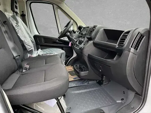 Gebraucht Fiat Ducato 179 PS (131 kW) 2024 Weiß Van