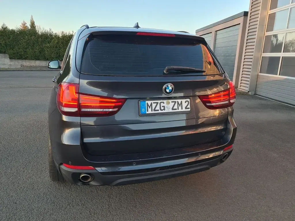 Gebraucht BMW X5 Performance 258 PS (189 kW) 2015 Grau SUV