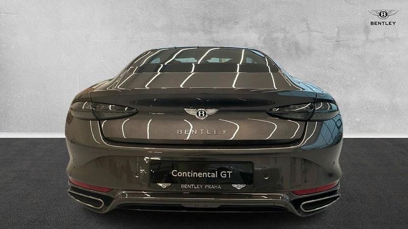 Neu Bentley Continental 790 PS (581 kW) 2025 Grau