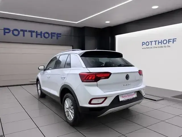 Gebraucht VW T-Roc Life 150 PS (110 kW) 2022 Weiss SUV
