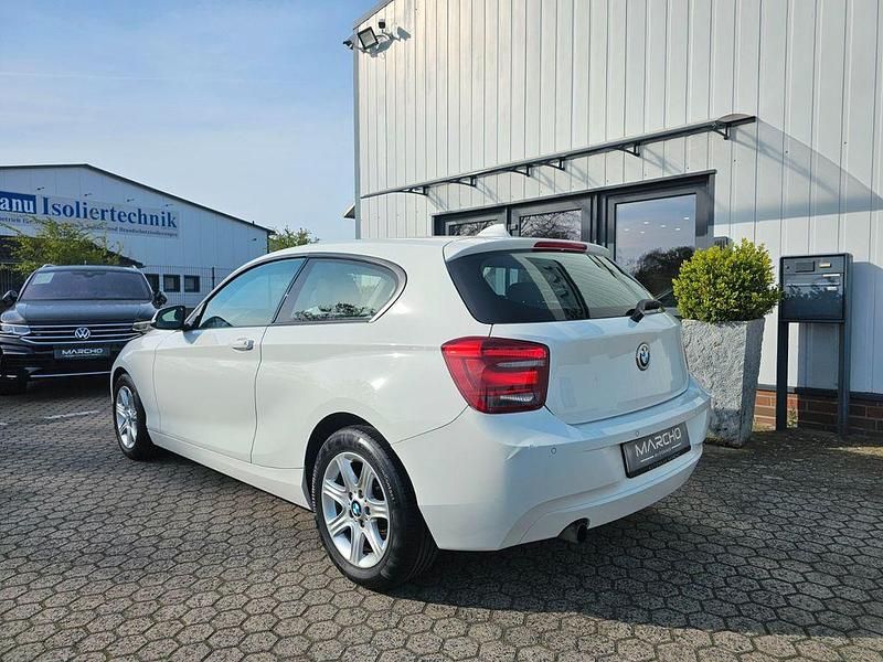 Gebraucht BMW 114 Urban Line 102 PS (75 kW) 2014 Weiß Kleinwagen