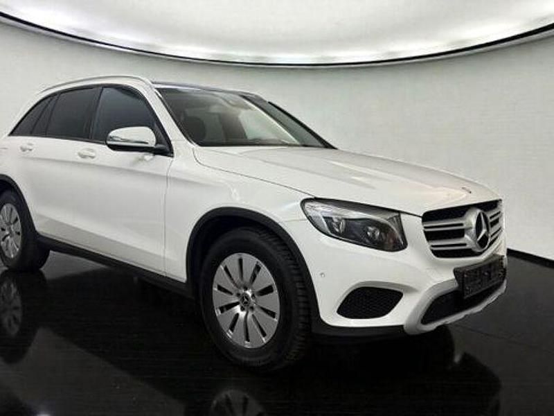 Gebraucht Mercedes GLC220 170 PS (125 kW) 2017 Weiß SUV
