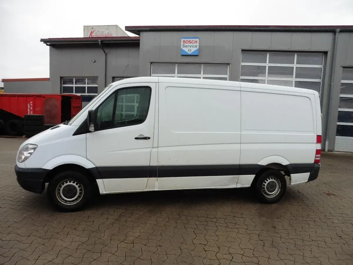 Gebraucht Mercedes Sprinter 129 PS (94 kW) 2013 Weiß Van