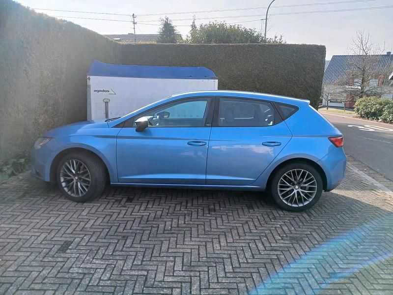Gebraucht Seat Leon 150 PS (110 kW) 2015 Blau Limousine