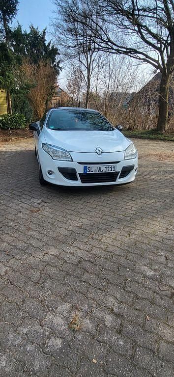 Gebraucht Renault Mégane Cabriolet Luxe 131 PS (96 kW) 2010 Weiß Cabrio