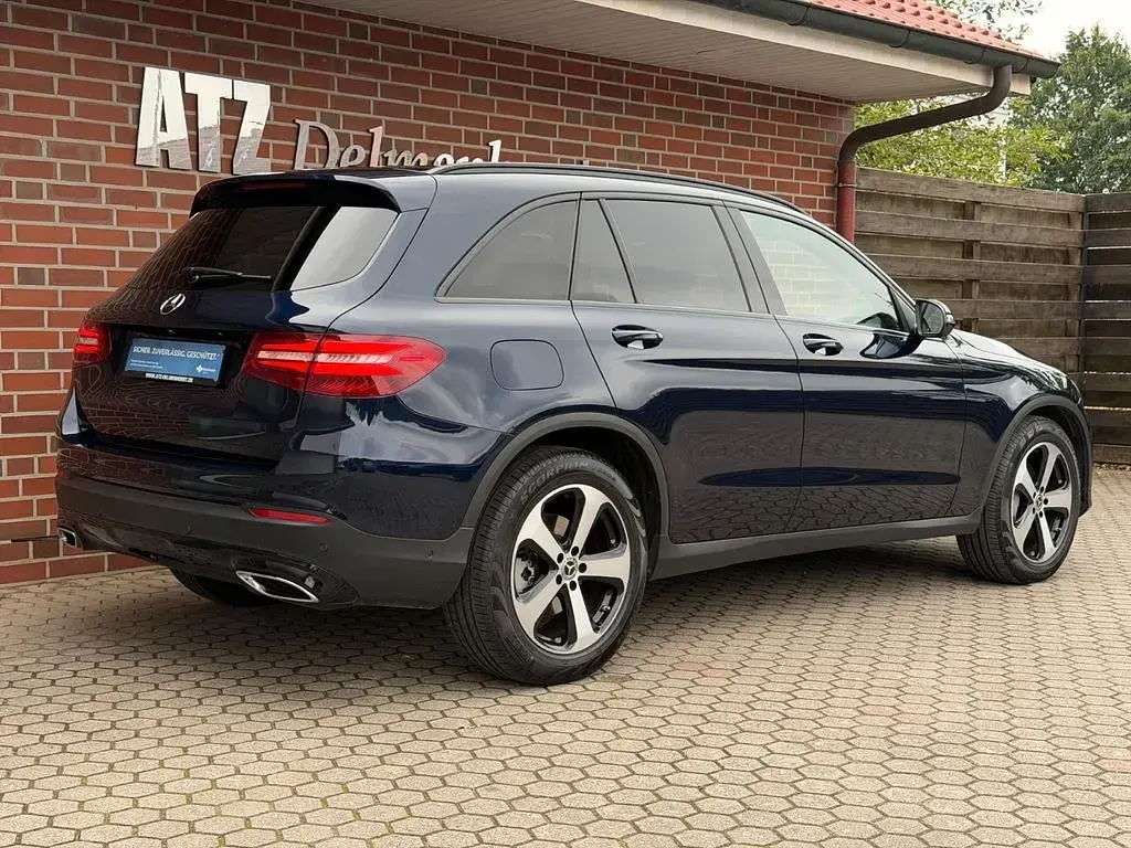 Gebraucht Mercedes GLC350 258 PS (189 kW) 2017 Blau SUV