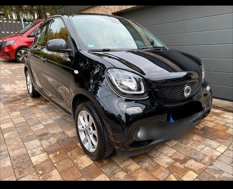 Gebraucht Smart ForFour Passion 90 PS (66 kW) 2019 Schwarz Kleinwagen