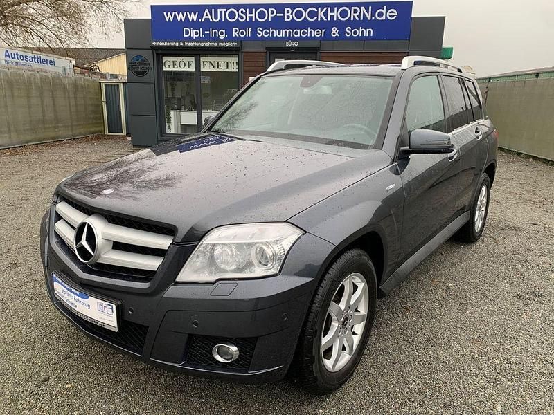 Grau Gebraucht 2009 Mercedes GLK220 SUV | 14.990 € (Fairer Preis) - Bild 1/4