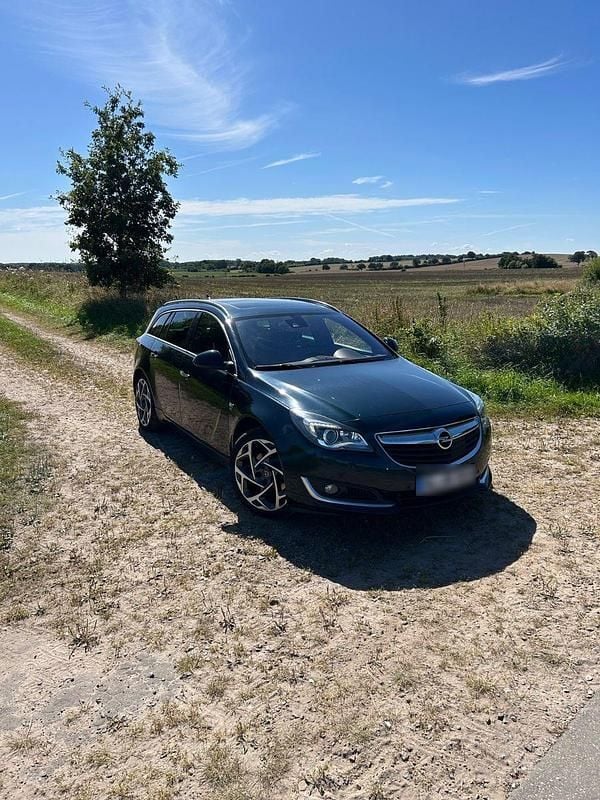 Gebraucht Opel Insignia 194 PS (142 kW) 2014 Grün Kombi