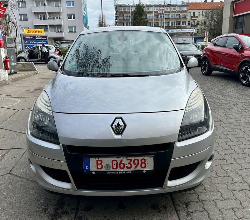 Gebraucht Renault Scénic III Dynamique 110 PS (80 kW) 2010 Grau Van / Kleinbus