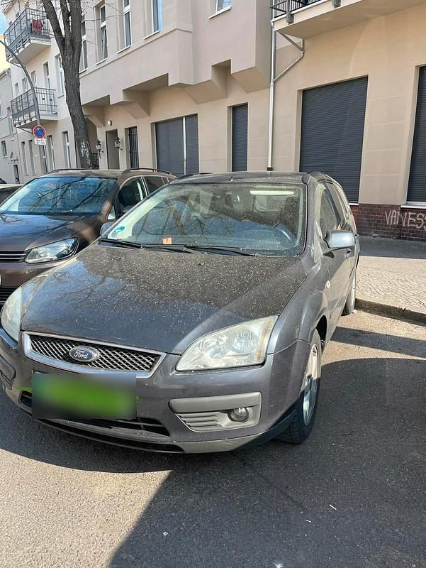 Second-hand Ford Focus 101 CP (74 kW) 2006 Gri Break