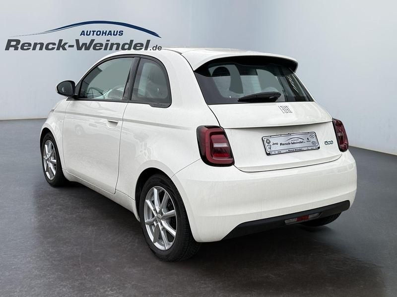 Gebraucht Fiat 500e Icon 86 kW (118 PS) 2021 Gold Kleinwagen