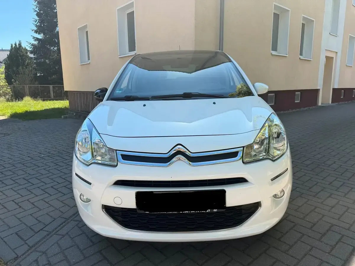 Gebraucht Citroën C3 70 PS (51 kW) 2016 Weiß Kleinwagen