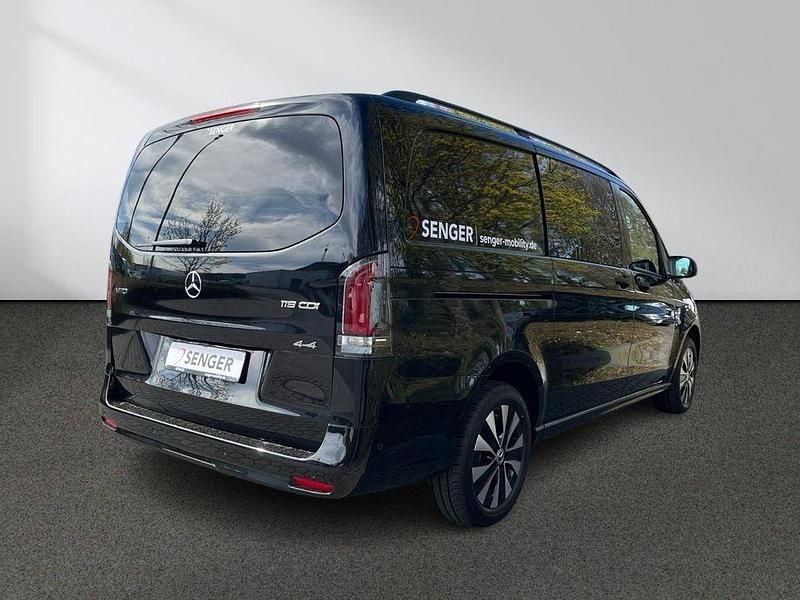 Gebraucht Mercedes Vito 190 PS (139 kW) 2026 Schwarz Van