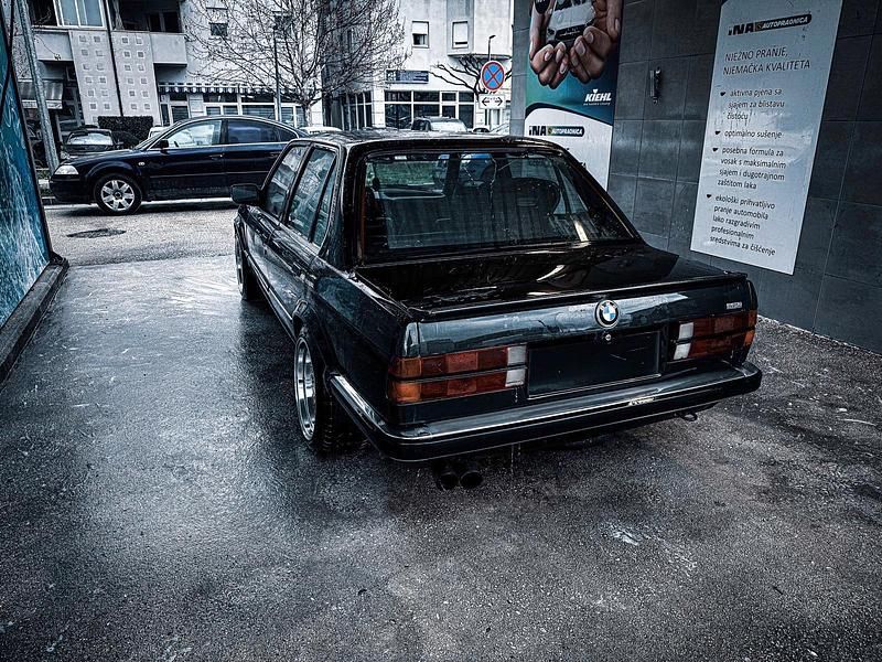 Gebraucht BMW 323 Performance 220 PS (161 kW) 1984 Limousine