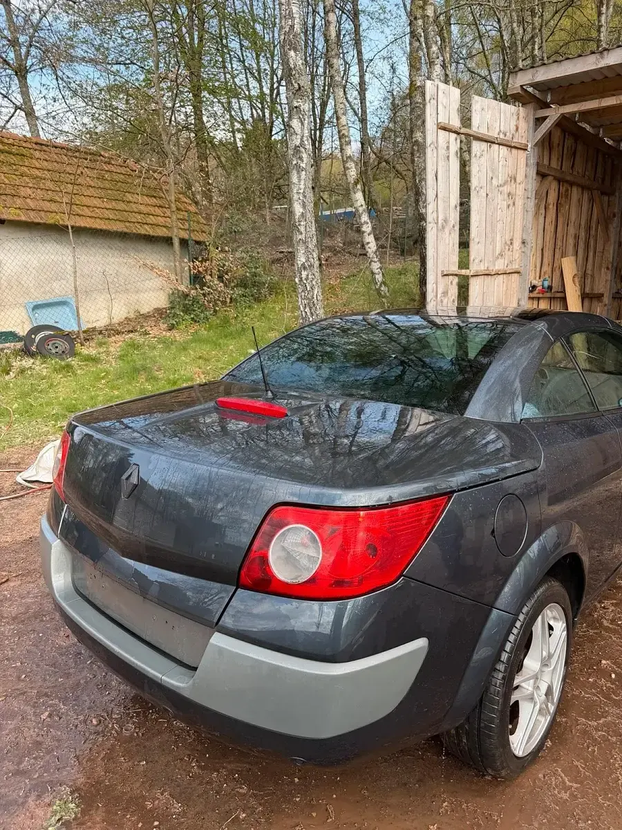 Gebraucht Renault Mégane Cabriolet 140 PS (102 kW) 2007 Grau Cabrio
