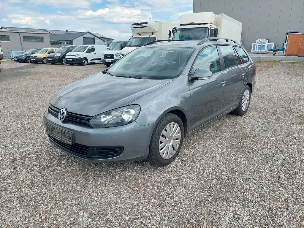 Gebraucht VW Golf VI Comfortline 105 PS (77 kW) 2010 Grau Kombi