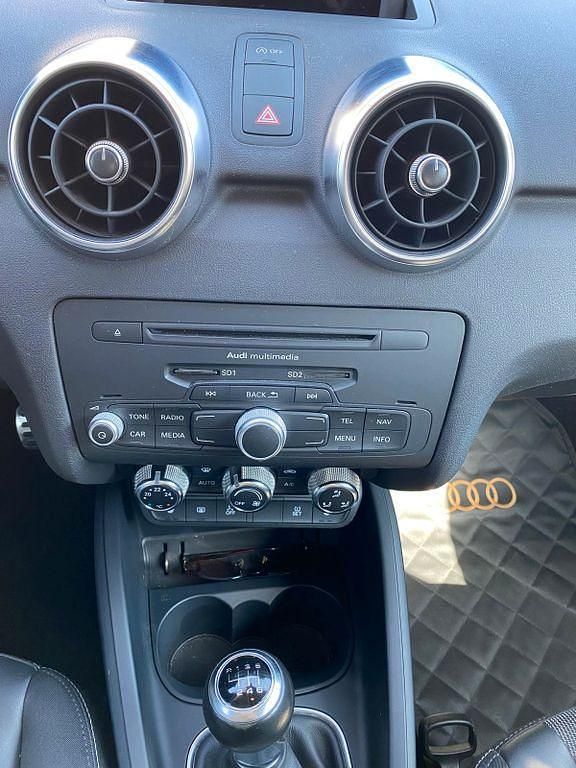 Gebraucht Audi A1 Sportback Ambition 122 PS (89 kW) 2013 Orange Kleinwagen