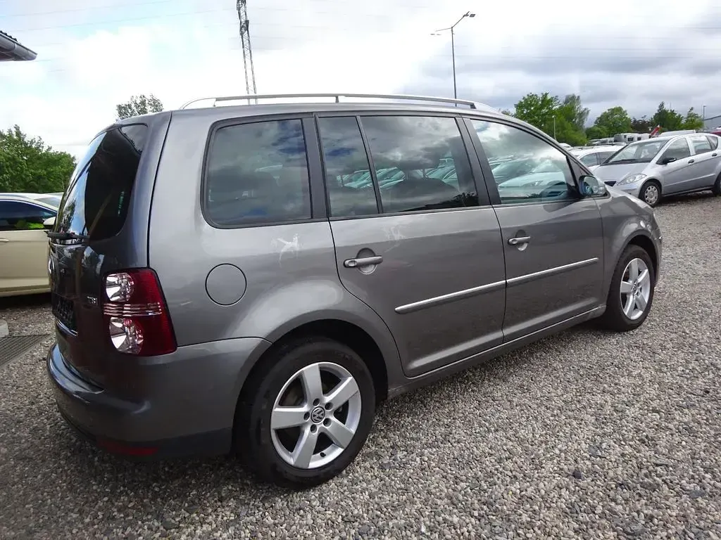 Gebraucht VW Touran Highline 140 PS (102 kW) 2007 Grau Van / Kleinbus