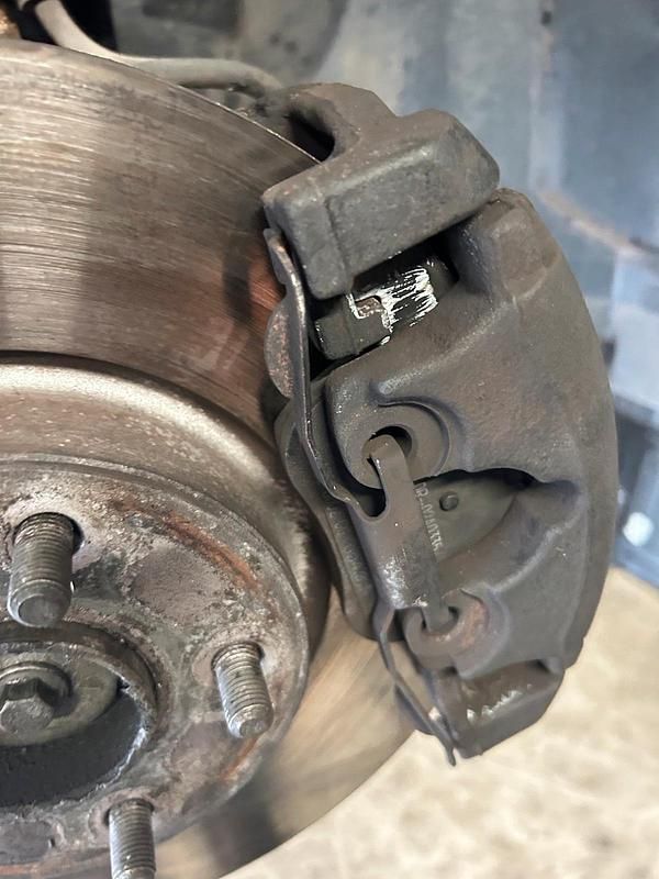 Gebraucht Ford Mondeo 140 PS (102 kW) 2011 Grau Kombi