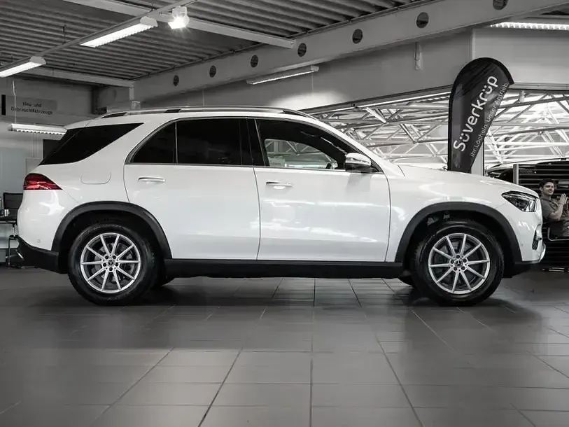 Gebraucht Mercedes GLE450 367 PS (269 kW) 2024 Andere SUV