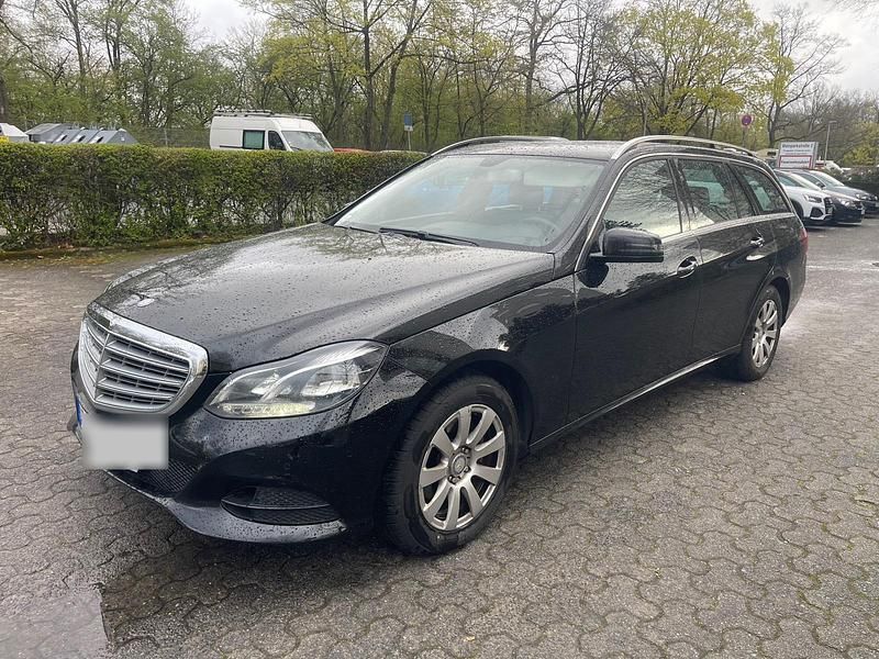 Gebraucht Mercedes E200 136 PS (100 kW) 2016 Schwarz Kombi