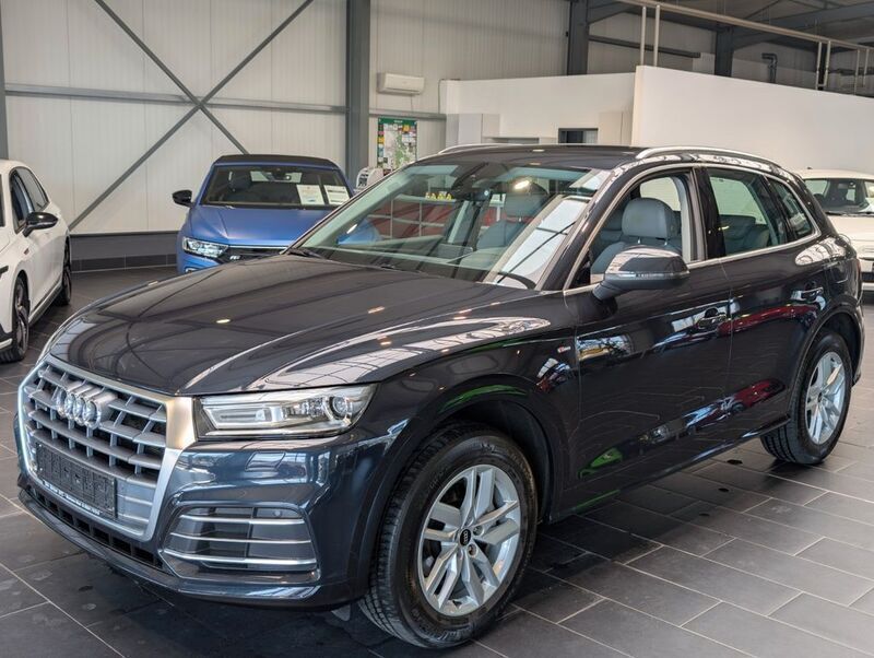 Blau Gebraucht 2021 Audi Q5 Design SUV | 36.900 € (Guter Preis) - Bild 1/4