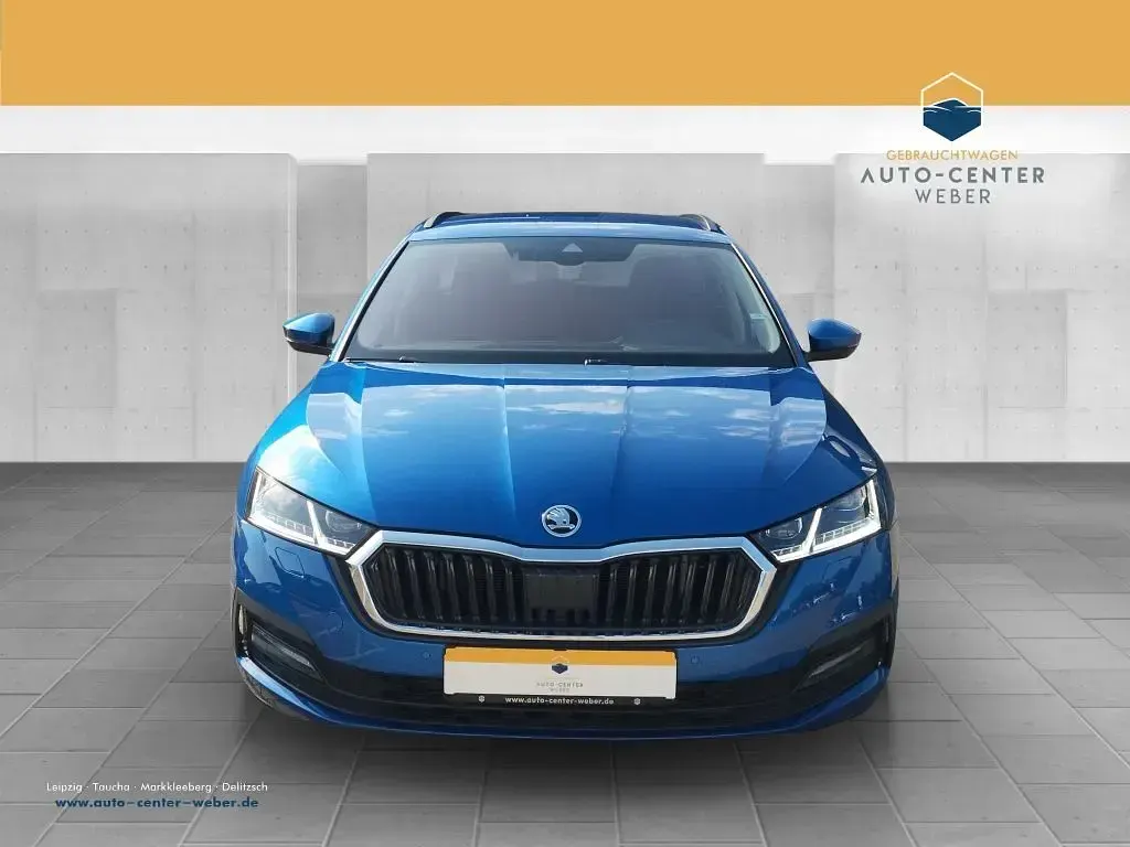 Gebraucht Skoda Octavia Ambition 150 PS (110 kW) 2020 Blau Kombi