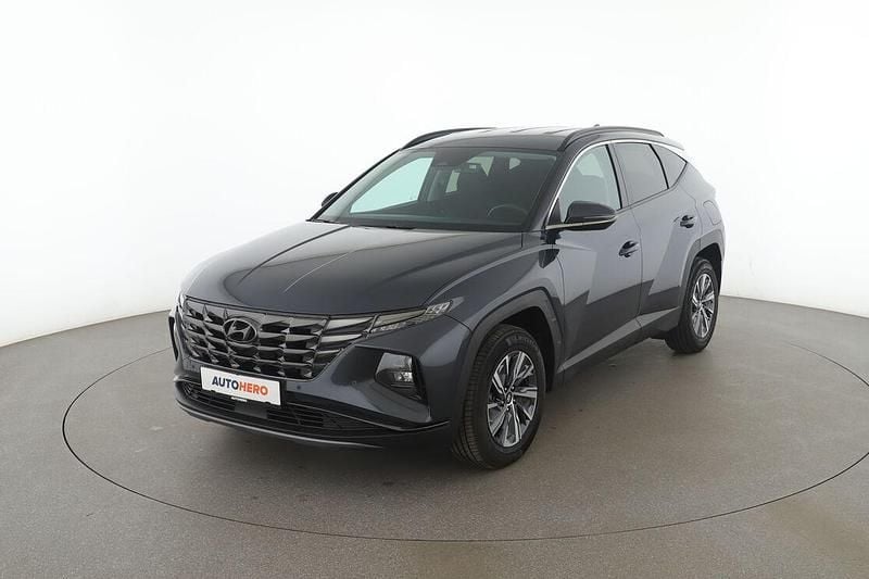 Grau Gebraucht 2023 Hyundai Tucson Trend SUV | 27.390 € (Superpreis) - Bild 1/3