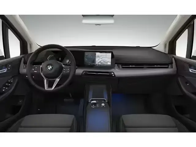 Gebraucht BMW 220 Active Tourer 170 PS (125 kW) 2025 Weiß Van / Kleinbus