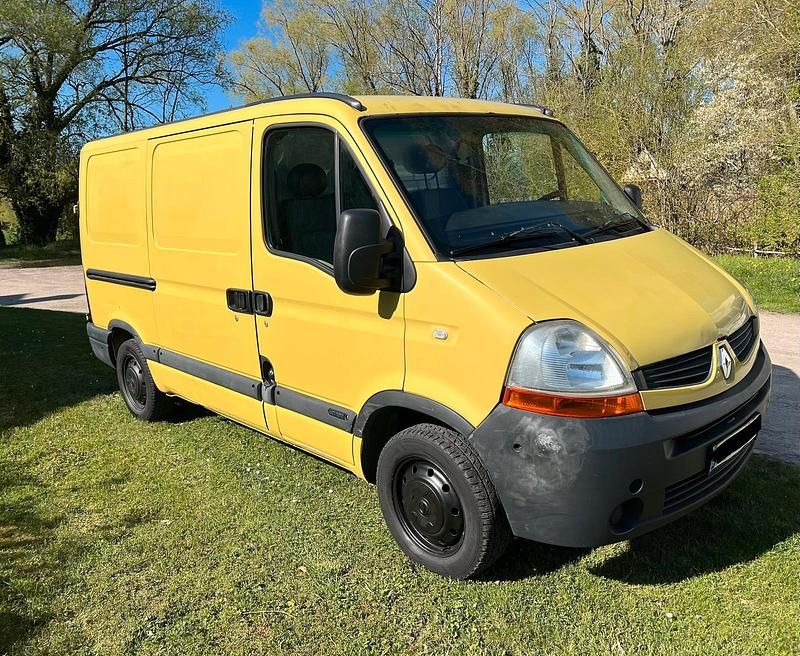 Usata Renault Master 101 CV (74 kW) 2010 Beige Monovolume