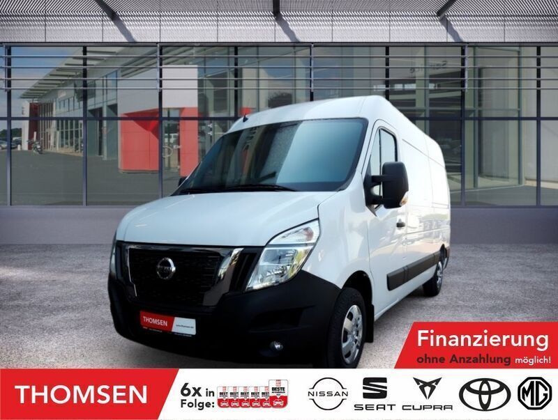 Weiss mineral white (s) Gebraucht 2023 Nissan Interstar Van | 29.985 € (Superpreis) - Bild 1/4
