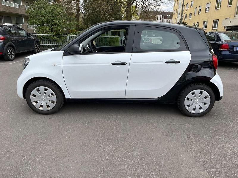 Gebraucht Smart ForFour 71 PS (52 kW) 2017 Kleinwagen
