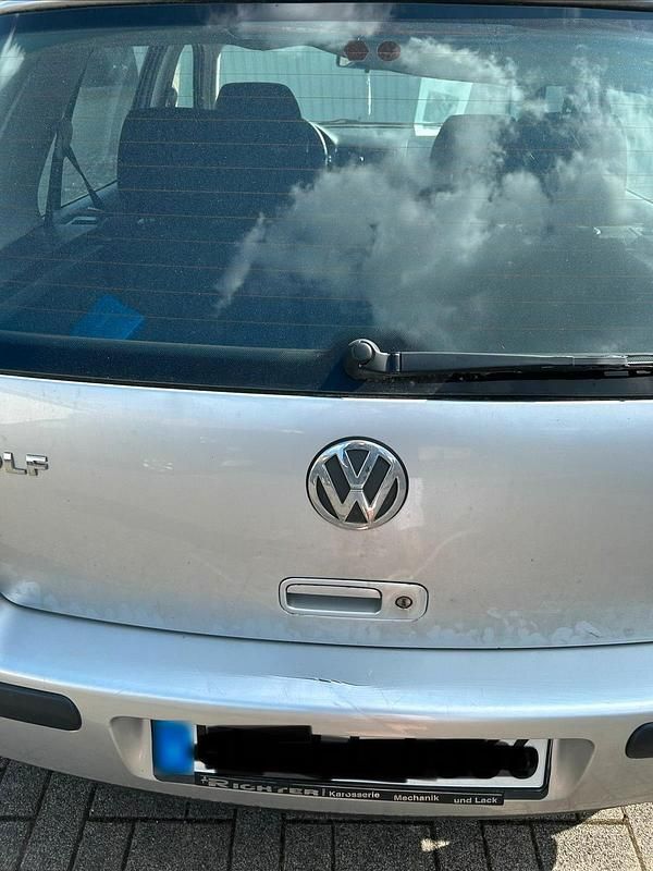 Gebraucht VW Golf IV 75 PS (55 kW) 2002 Silber Kleinwagen