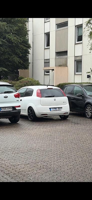 Gebraucht Fiat Punto 60 PS (44 kW) 2009 Weiß Kleinwagen