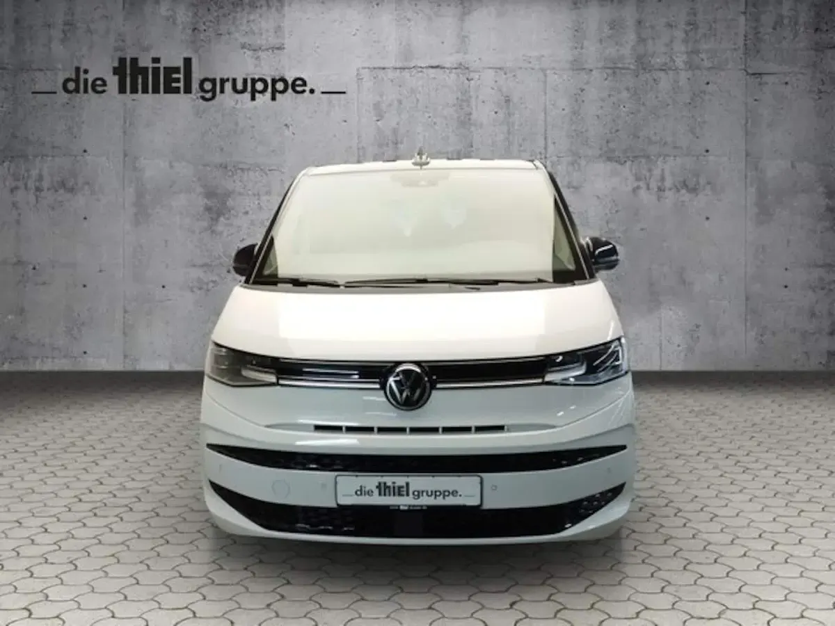 Używany VW Multivan Edition 150 KM (110 kW) 2025 Minivan