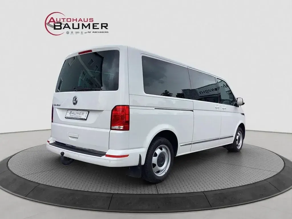 Gebraucht VW Caravelle Comfortline 150 PS (110 kW) 2022 Weiß Van